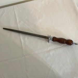 Vintage manual knife sharpener